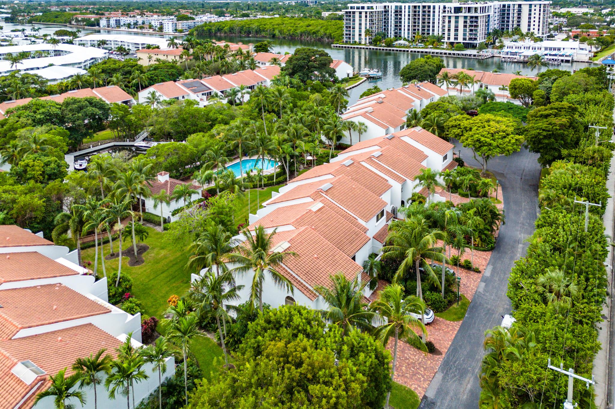 OCEAN RIDGE YACHT CLUB - Residential