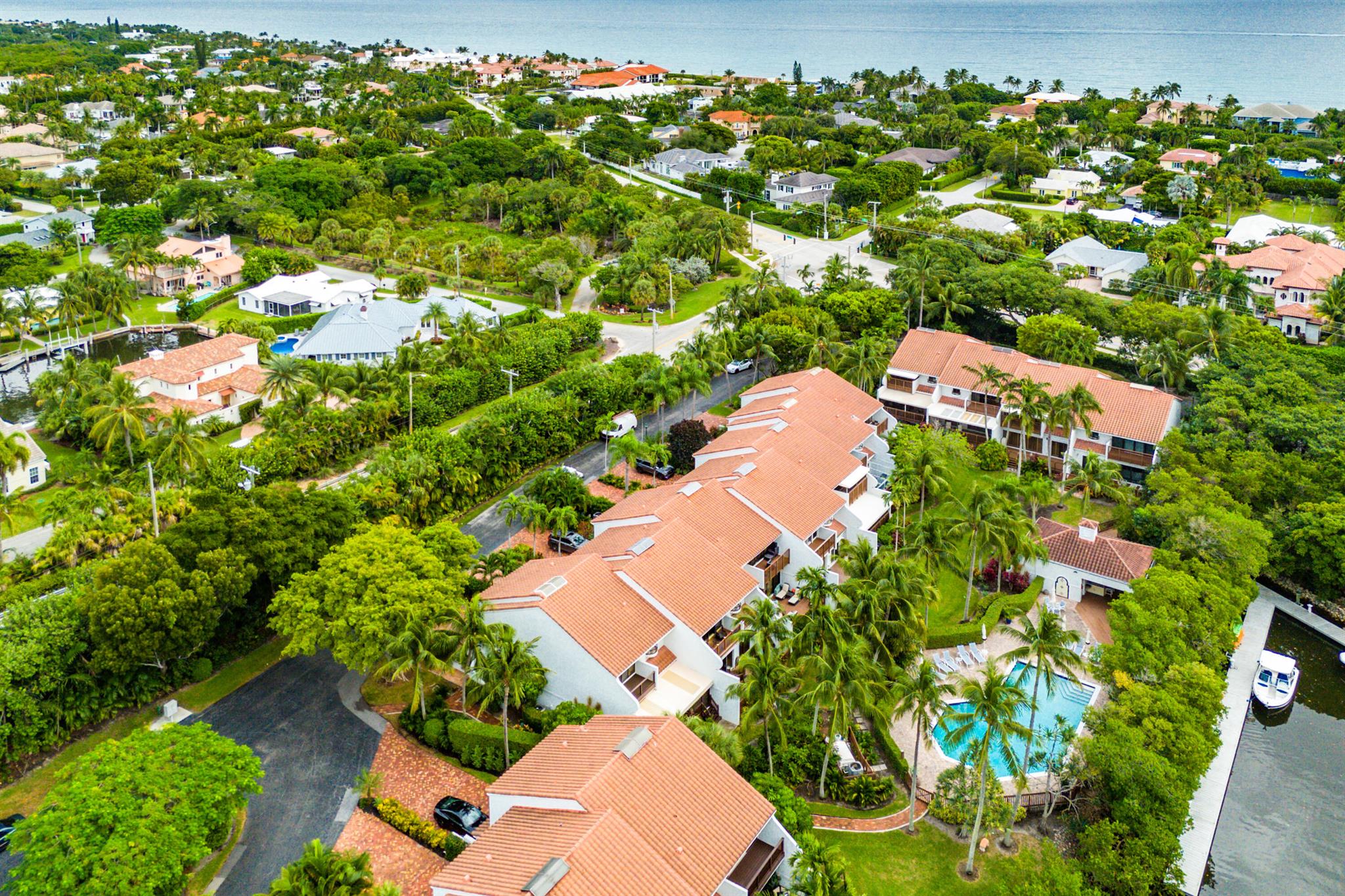 OCEAN RIDGE YACHT CLUB - Residential