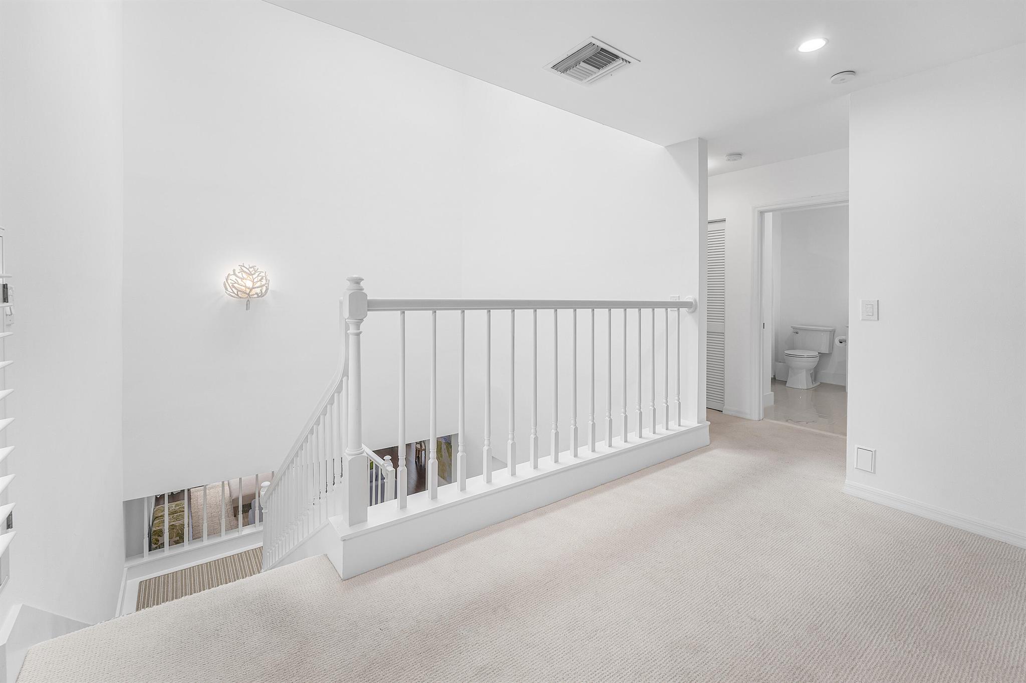 OCEAN RIDGE YACHT CLUB - Residential