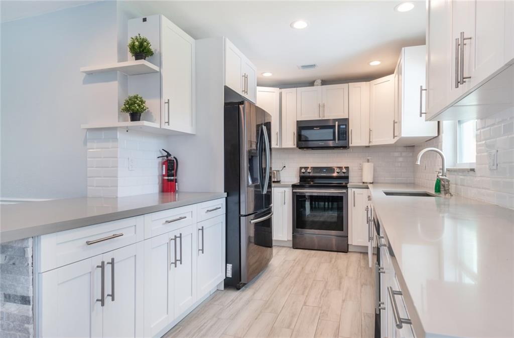 Heritage Homes 47-42 B - Residential