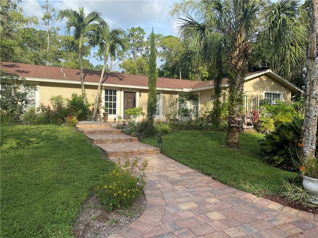 Photo of 6310 NW 63rd Way, Parkland, FL 33067 (MLS # F10291624)