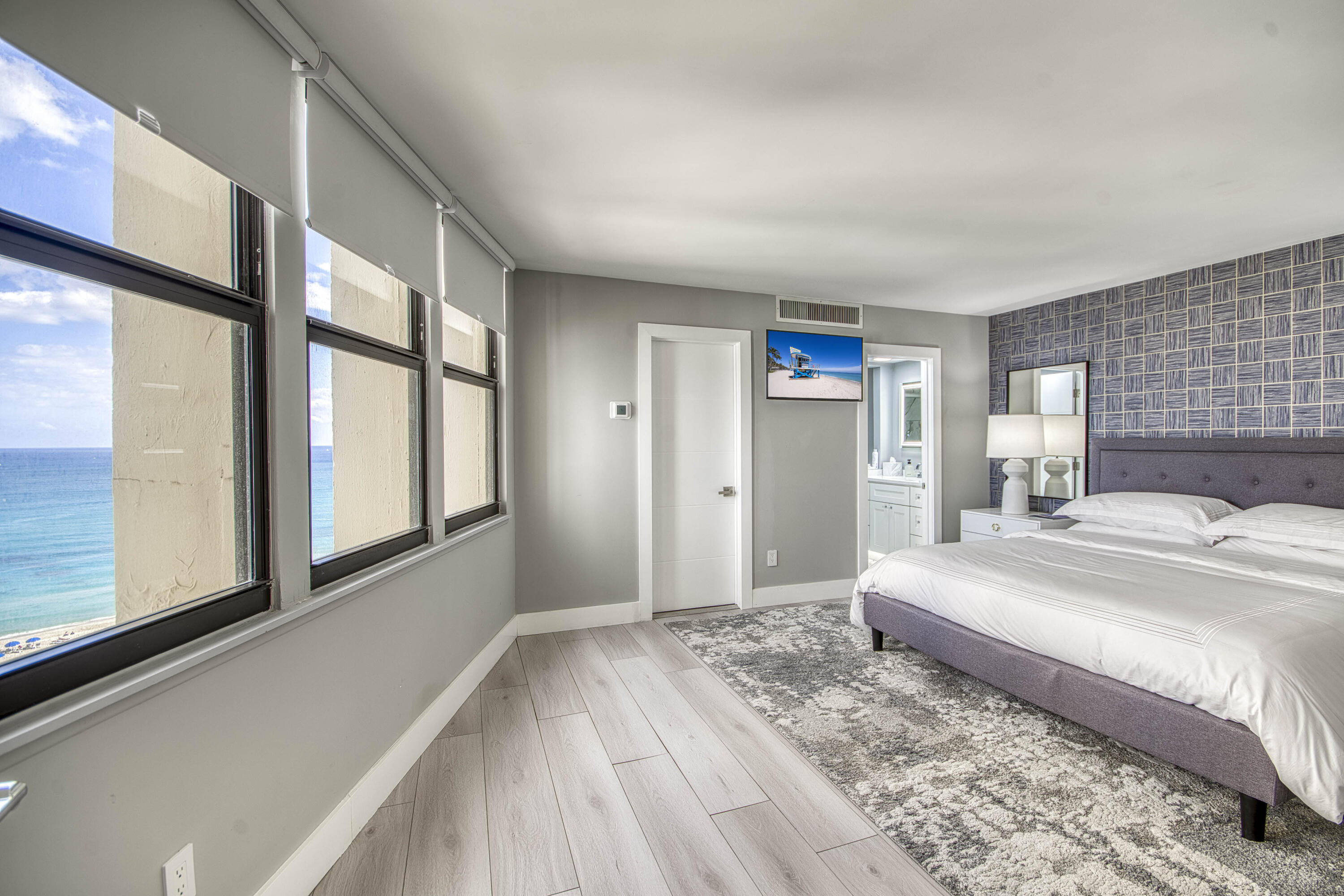 Phoenix Towers - Residential