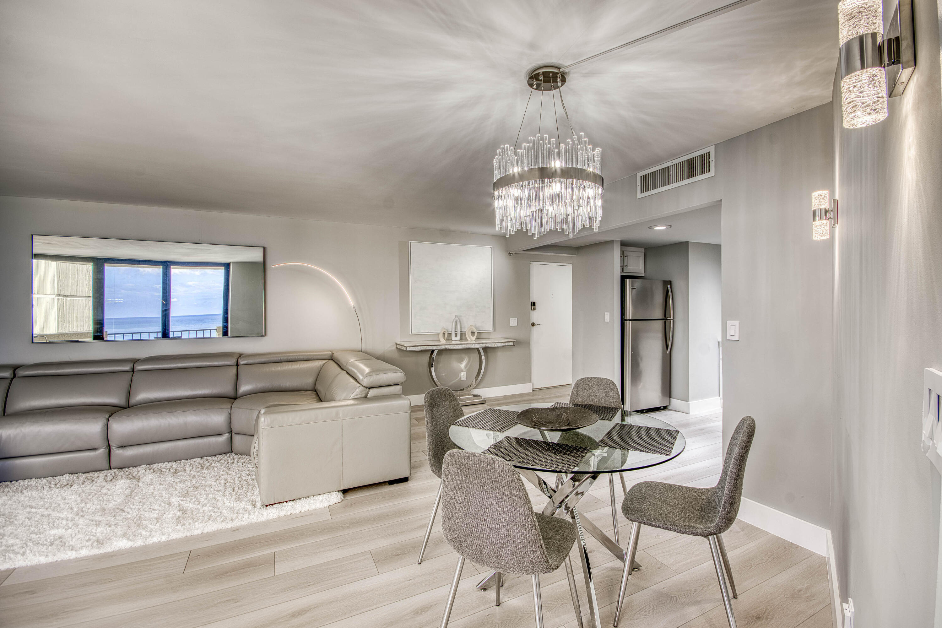 Phoenix Towers - Residential