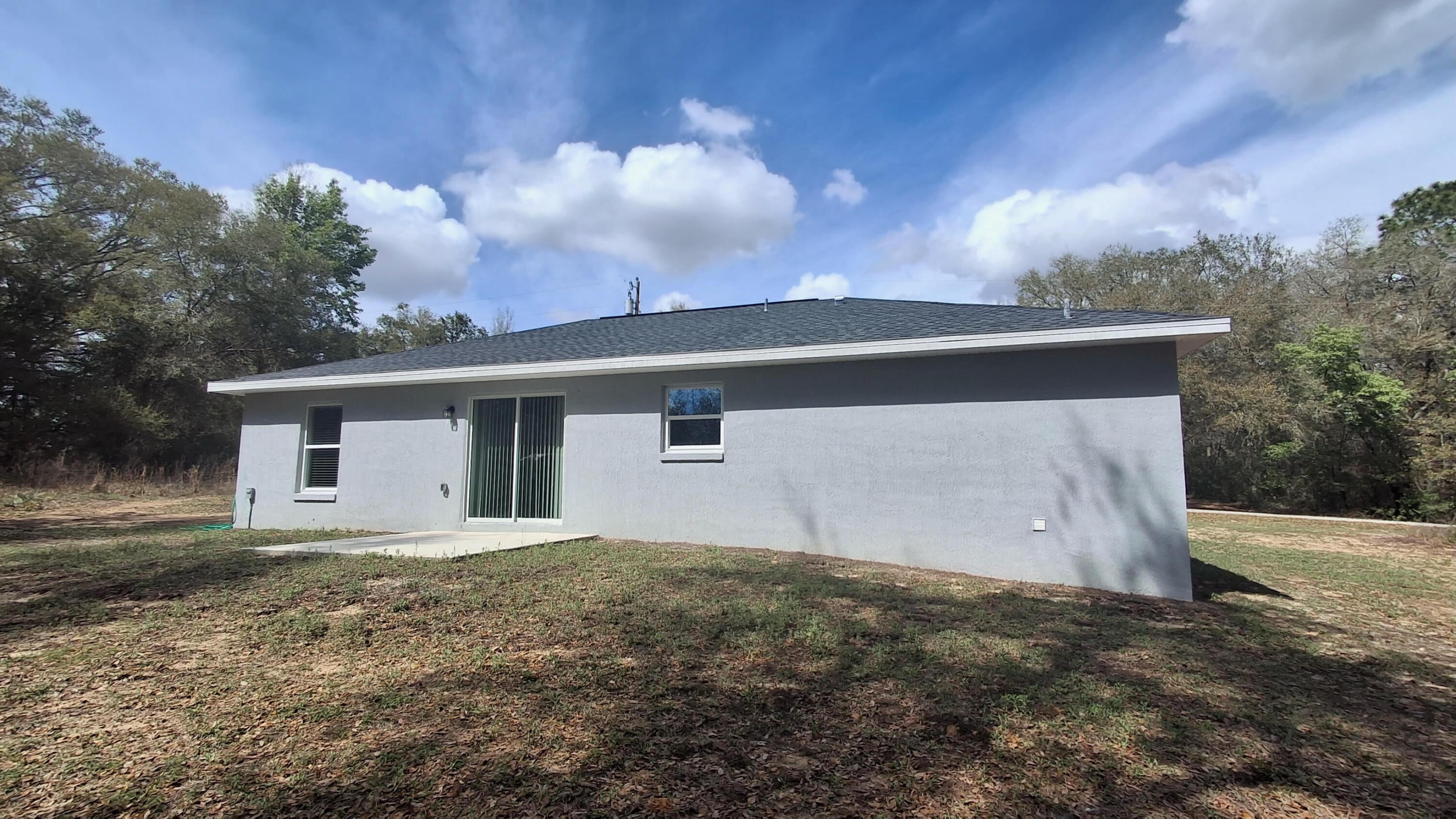 RAINBOW LAKES ESTATES SEC A - Residential Lease