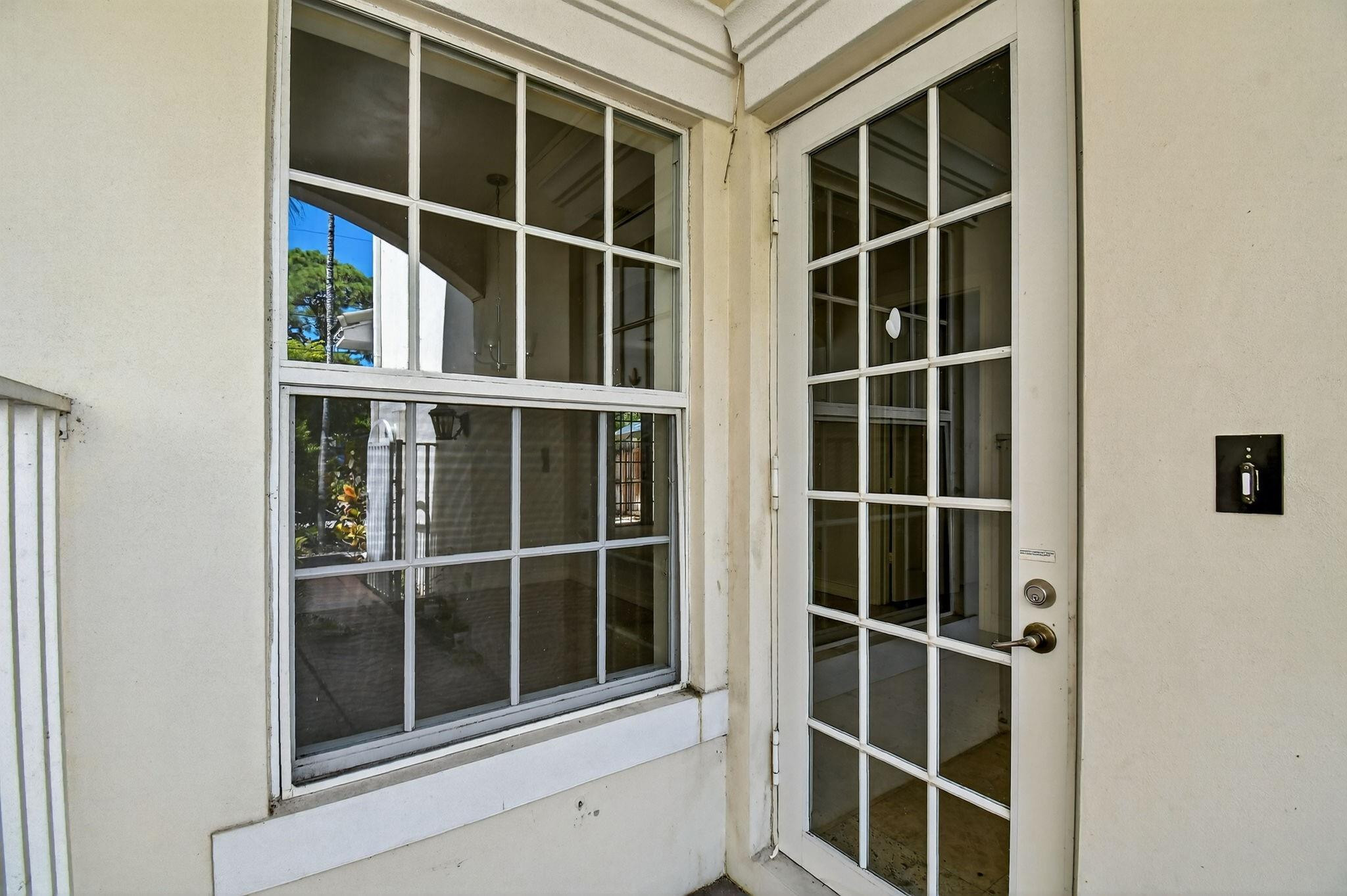 LAKERIDGE - Residential Lease