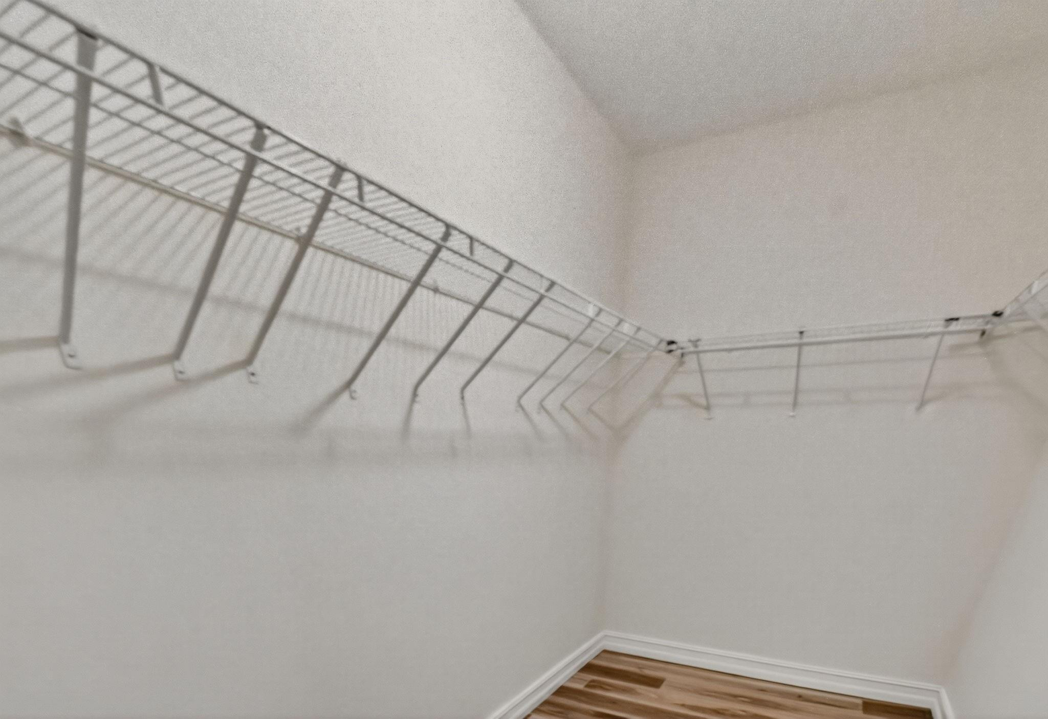 LAKERIDGE - Residential Lease