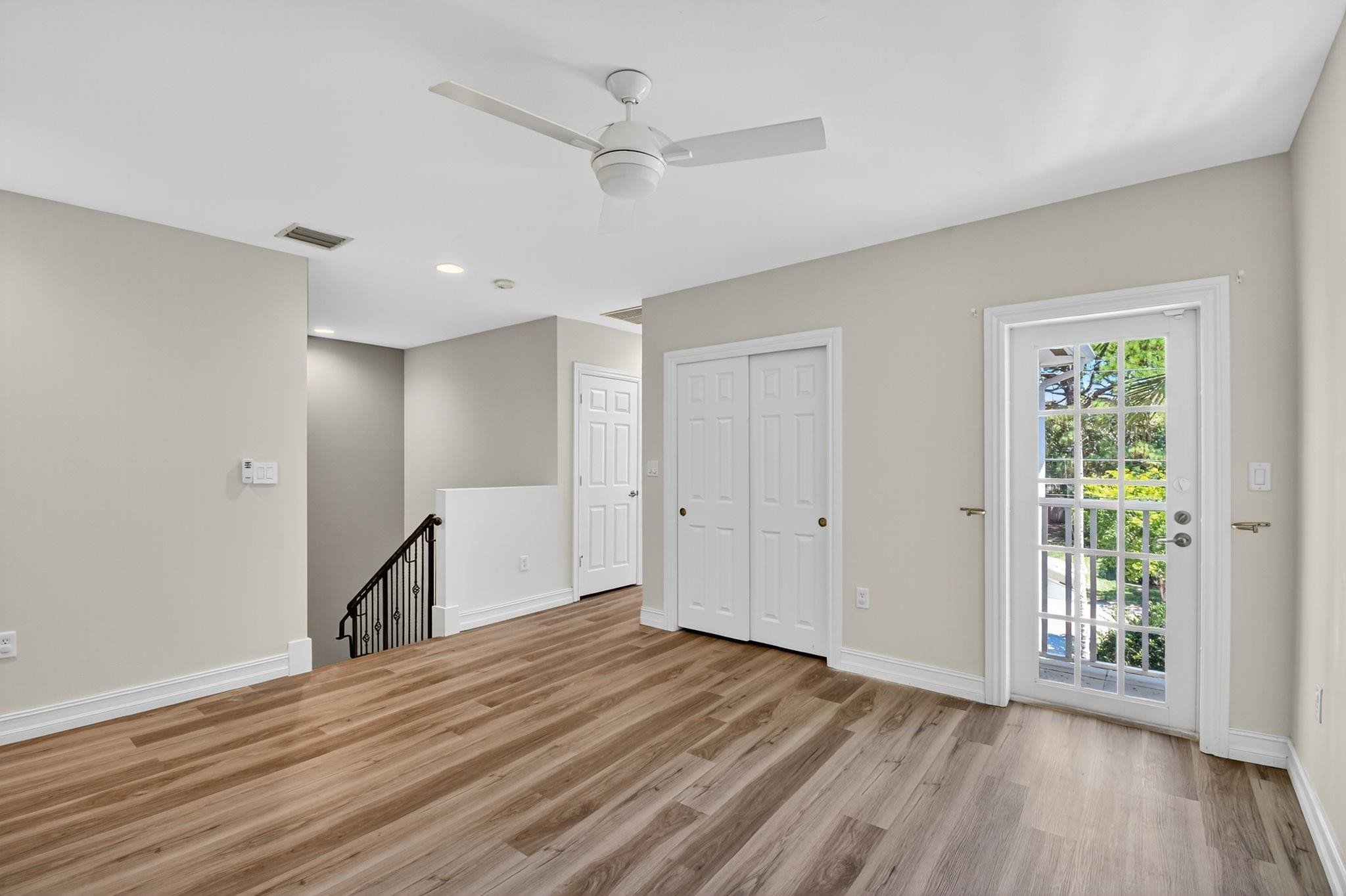 LAKERIDGE - Residential Lease