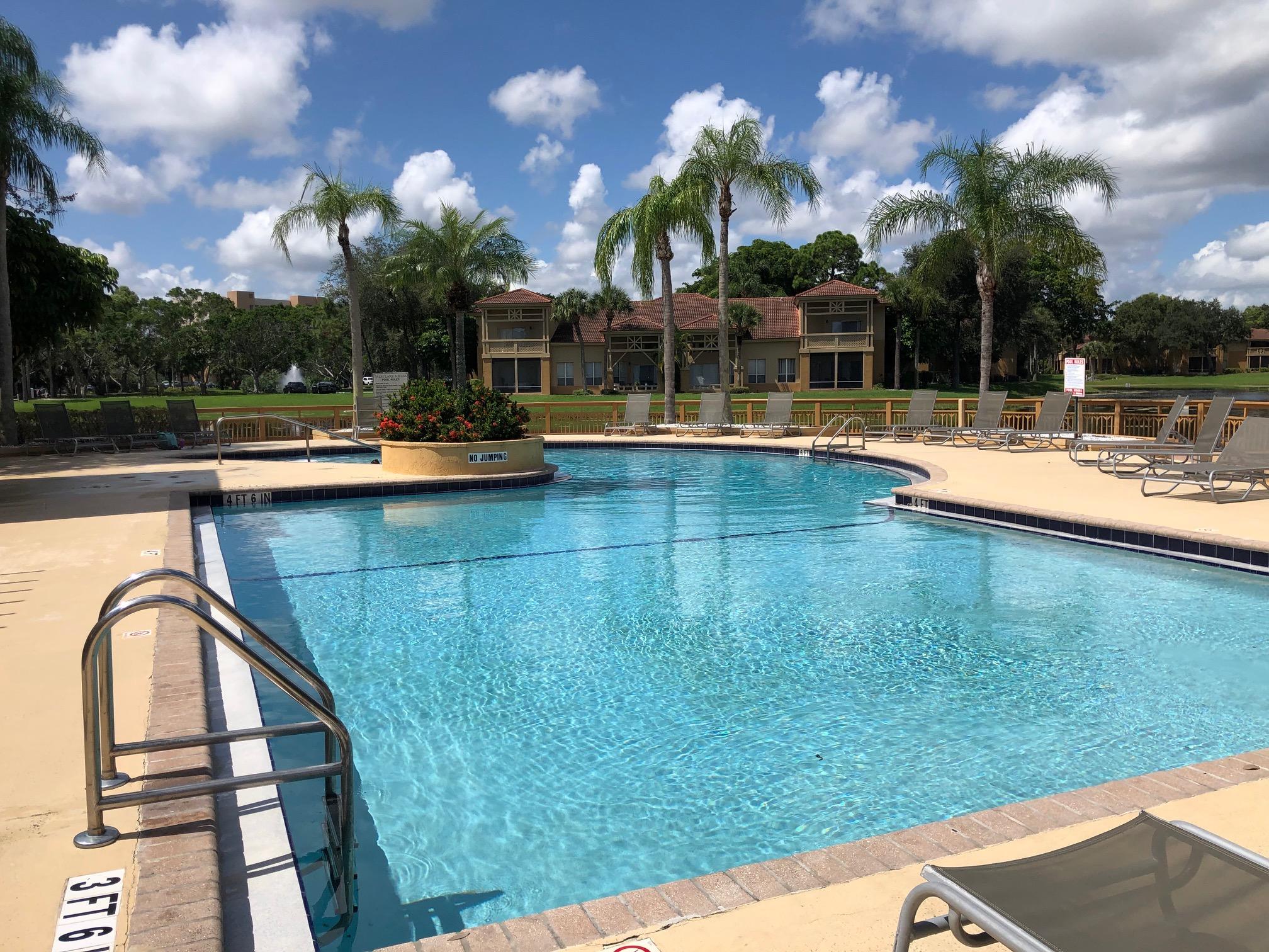 PALM LAKE CONDOS - Residential Lease