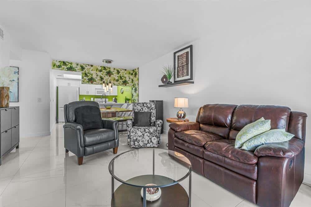 WATERSIDE VILLAGE OF PALM BEACH CONDO - Residential Lease