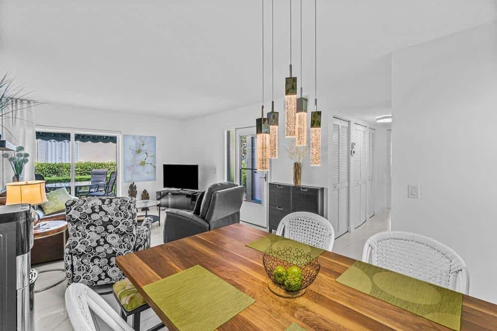 WATERSIDE VILLAGE OF PALM BEACH CONDO - Residential Lease