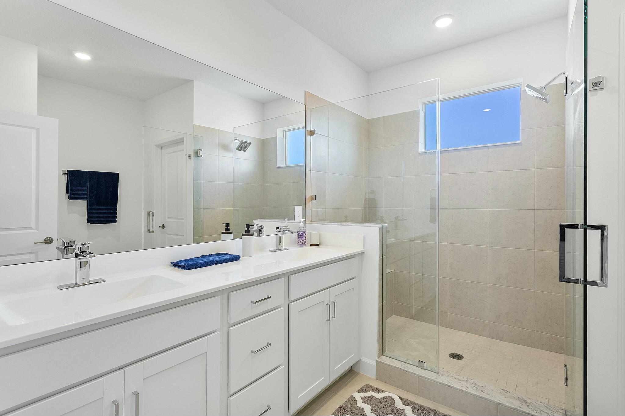 DELRAY TRAILS AT VILLA DE - Residential