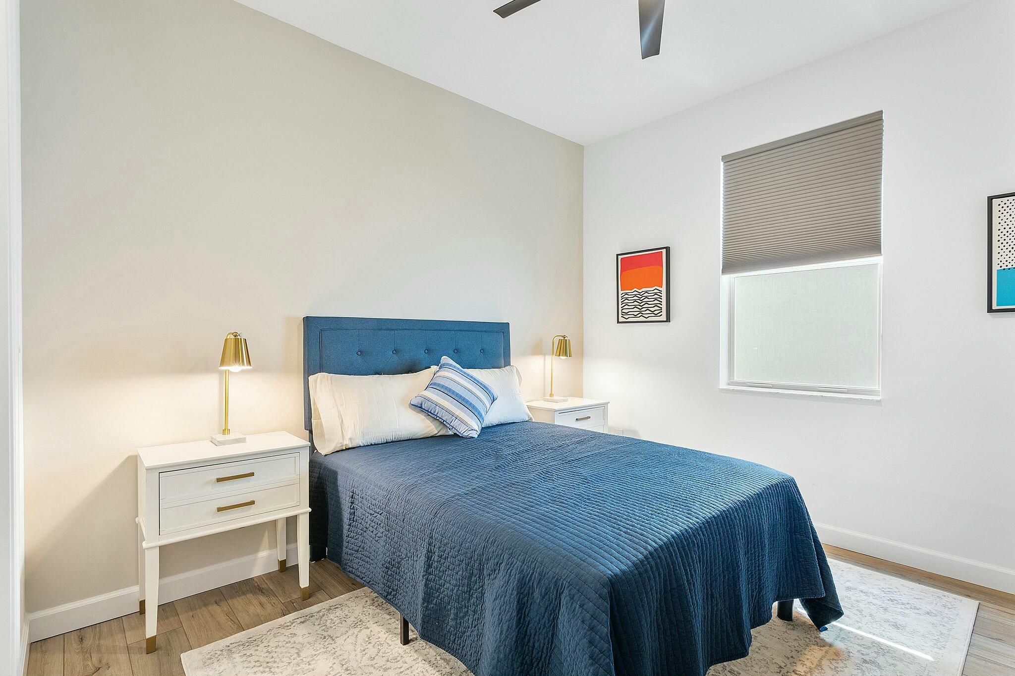 DELRAY TRAILS AT VILLA DE - Residential