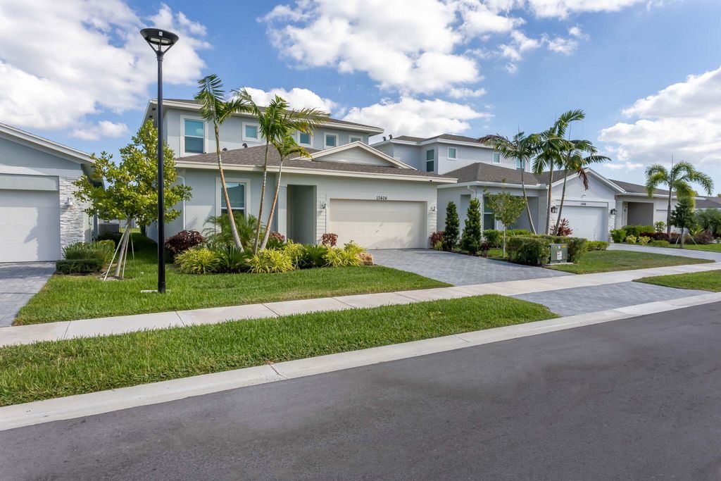 Photo of 13404 Brotherhood Way, Delray Beach, FL 33484 (MLS # R11140879)