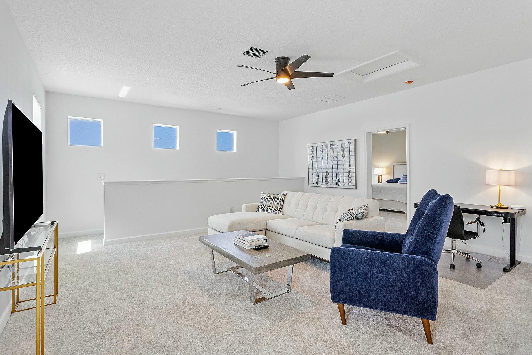 DELRAY TRAILS AT VILLA DE - Residential