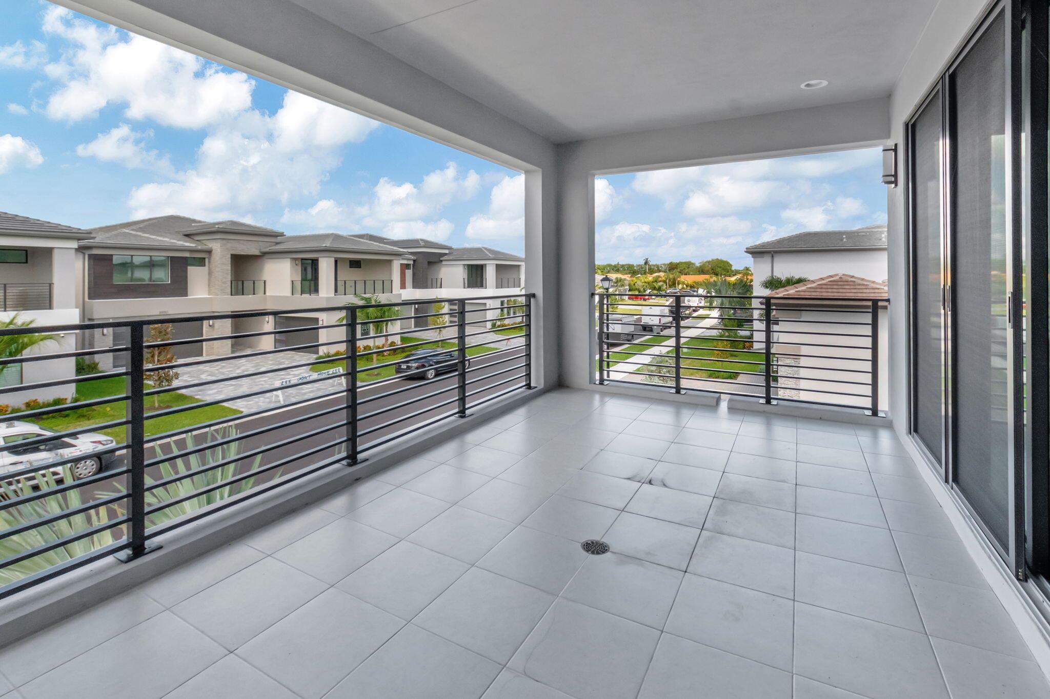BOCA RATON GOLF COURSE PU - Residential