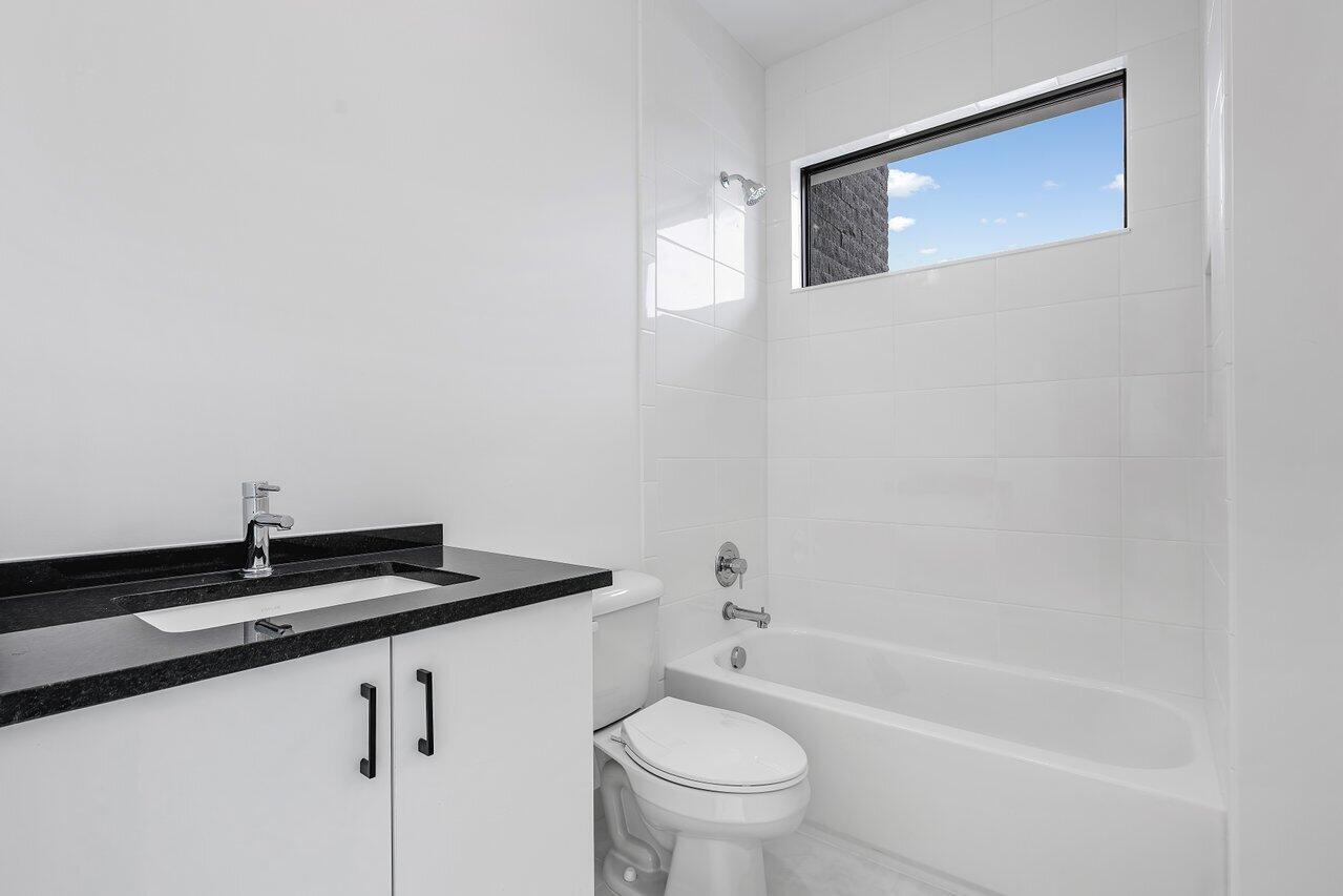 BOCA RATON GOLF COURSE PU - Residential