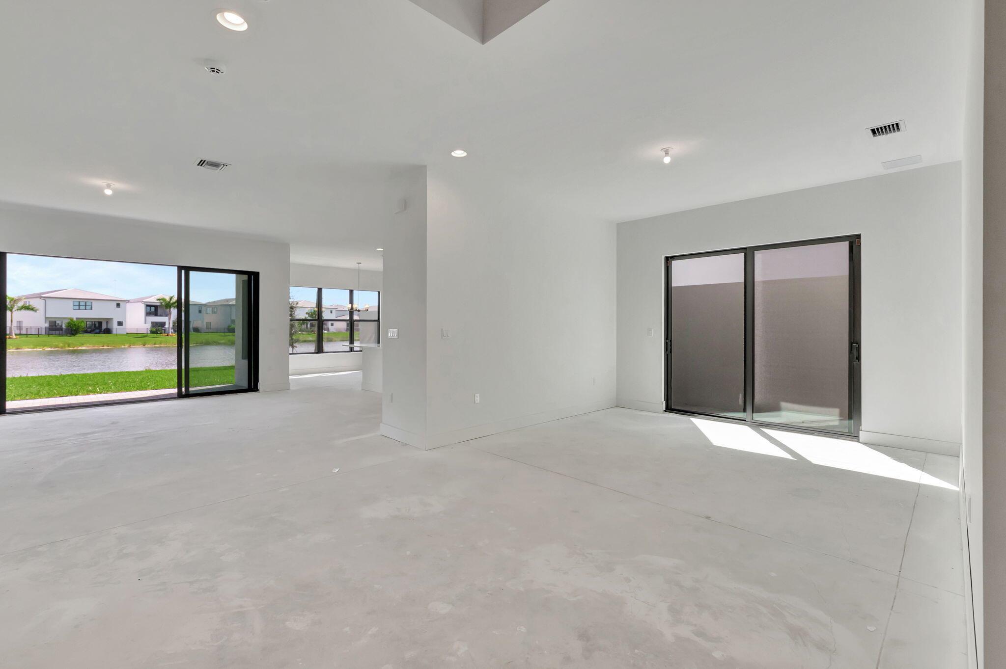 BOCA RATON GOLF COURSE PU - Residential