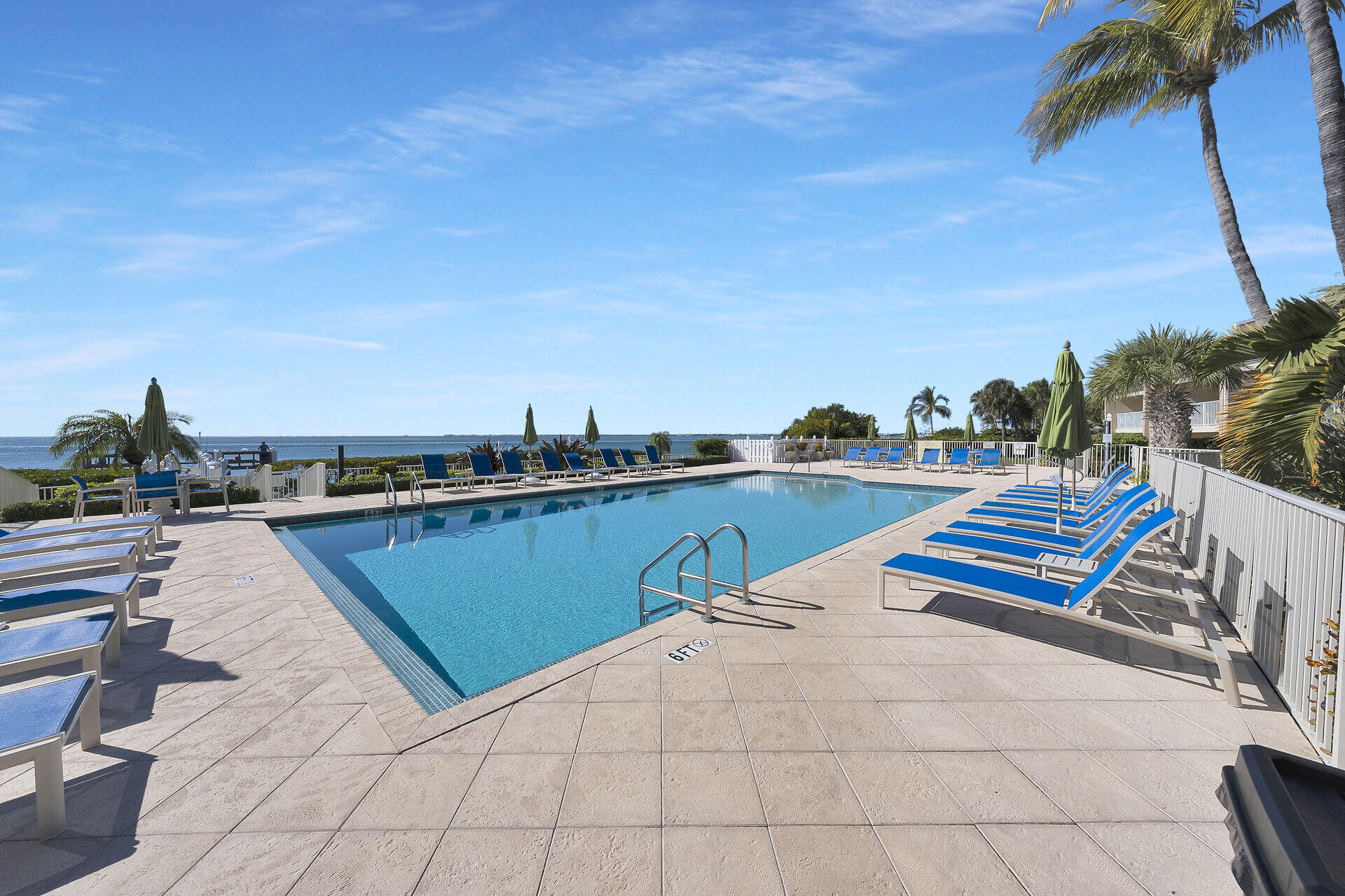 KEY COLONY POINT - Residential