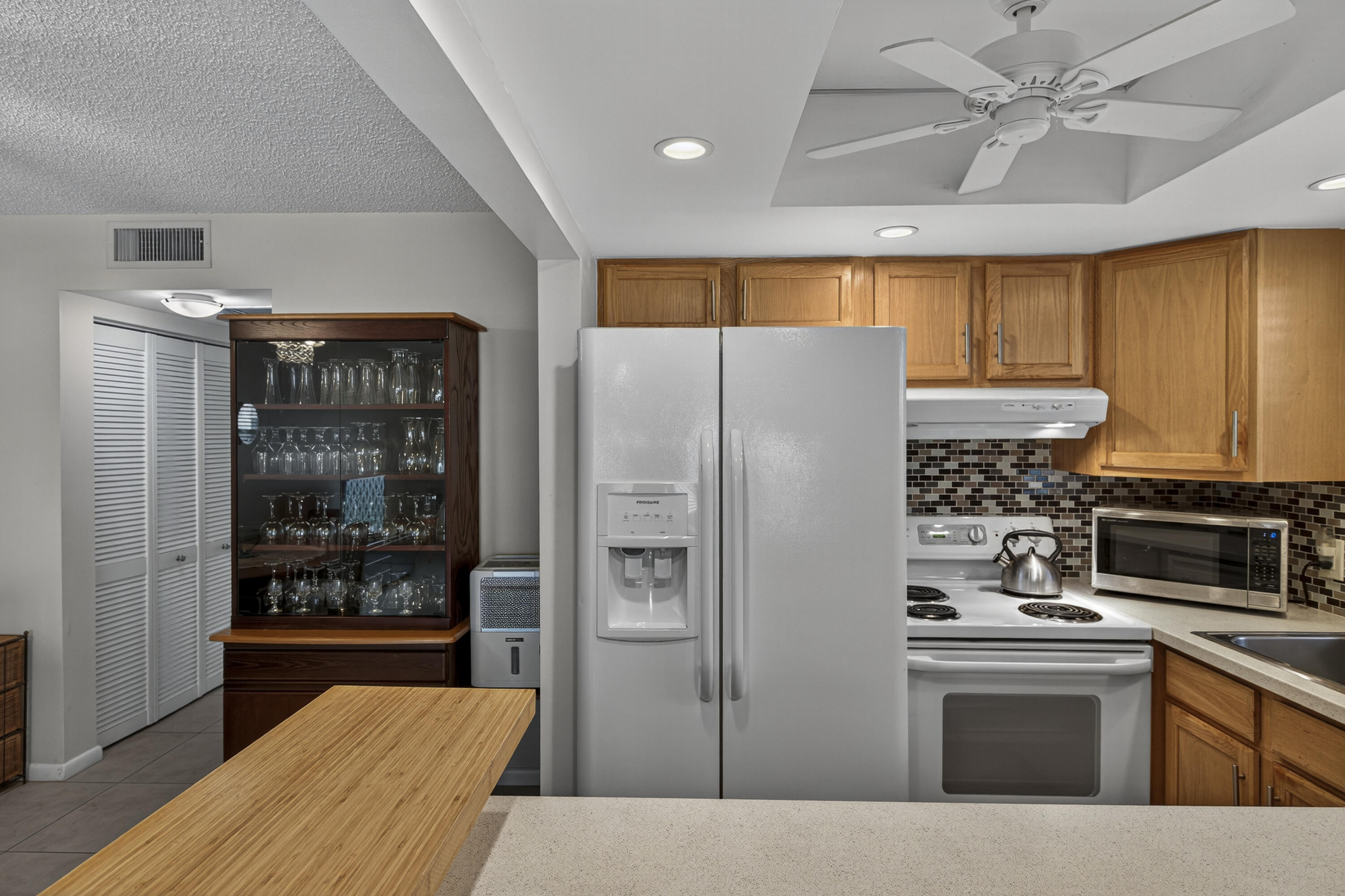 Properties 125 Newport I