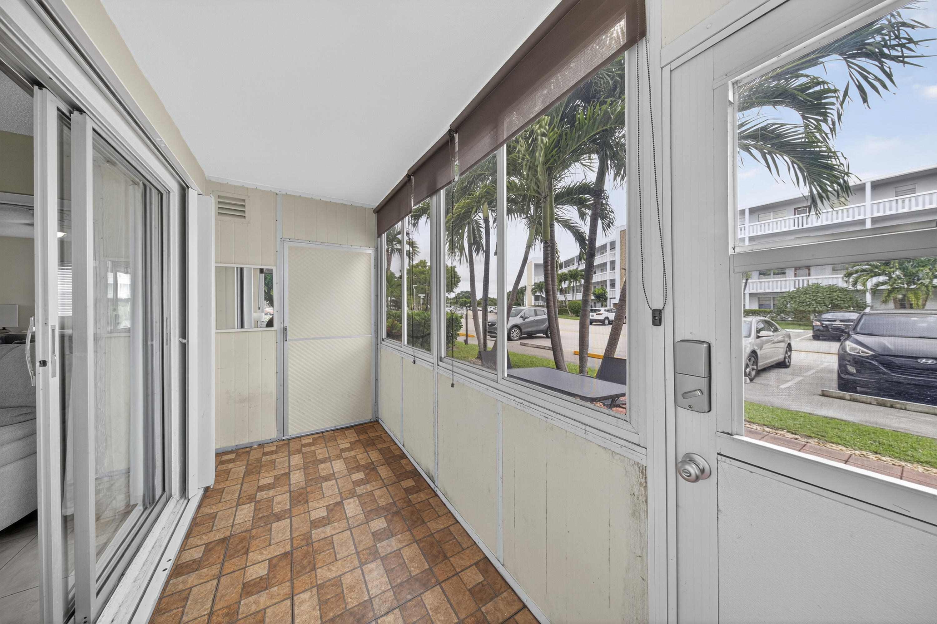 NEWPORT I CONDO - Residential Lease