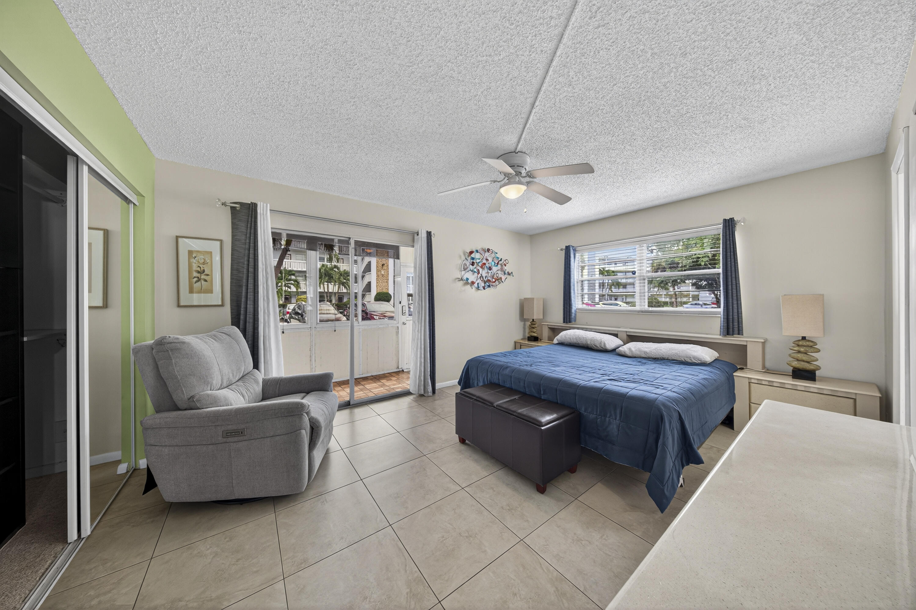 NEWPORT I CONDO - Residential Lease