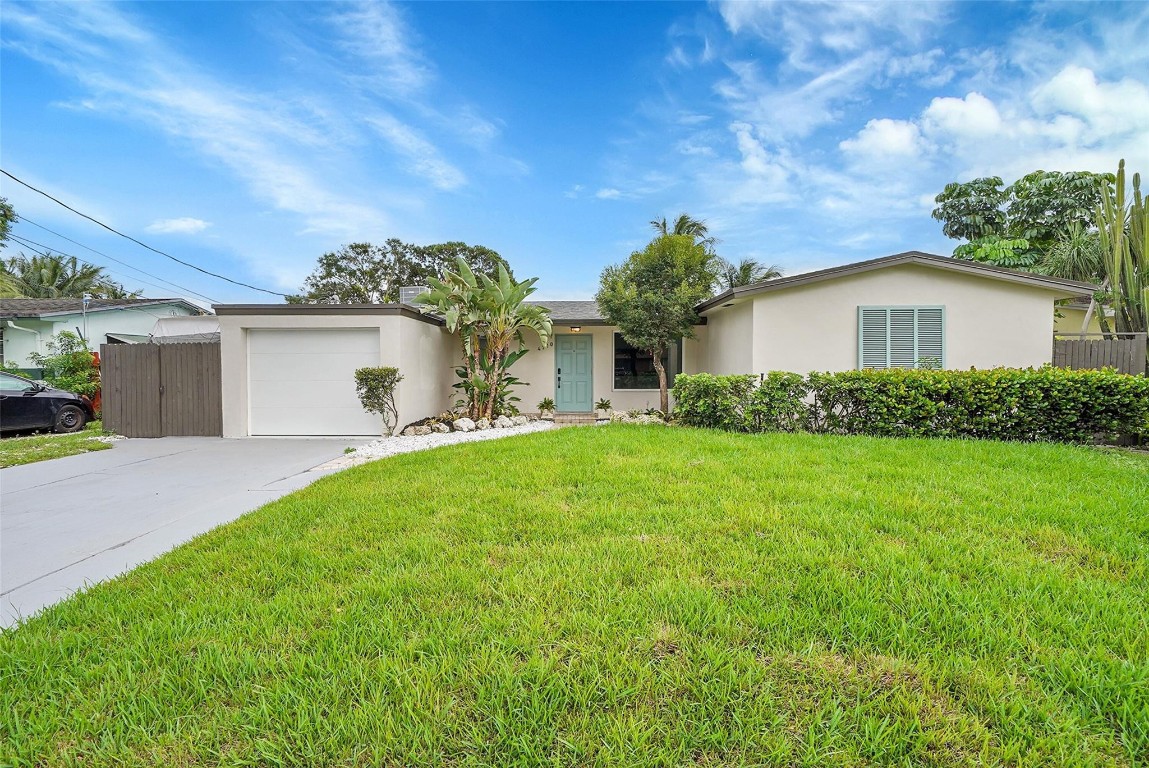 TROPICAL HAVEN - Residential Lease