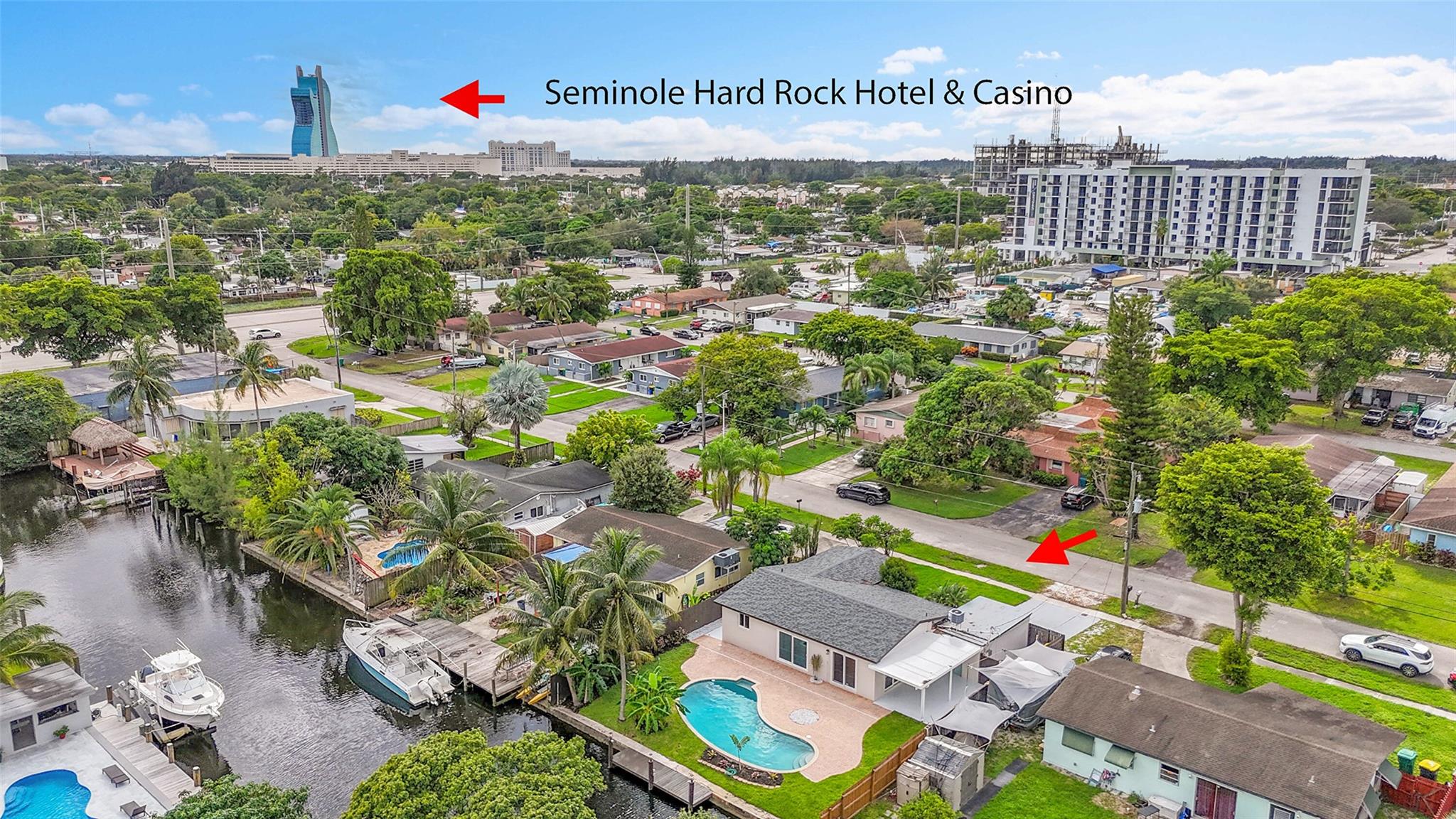 TROPICAL HAVEN - Residential Lease