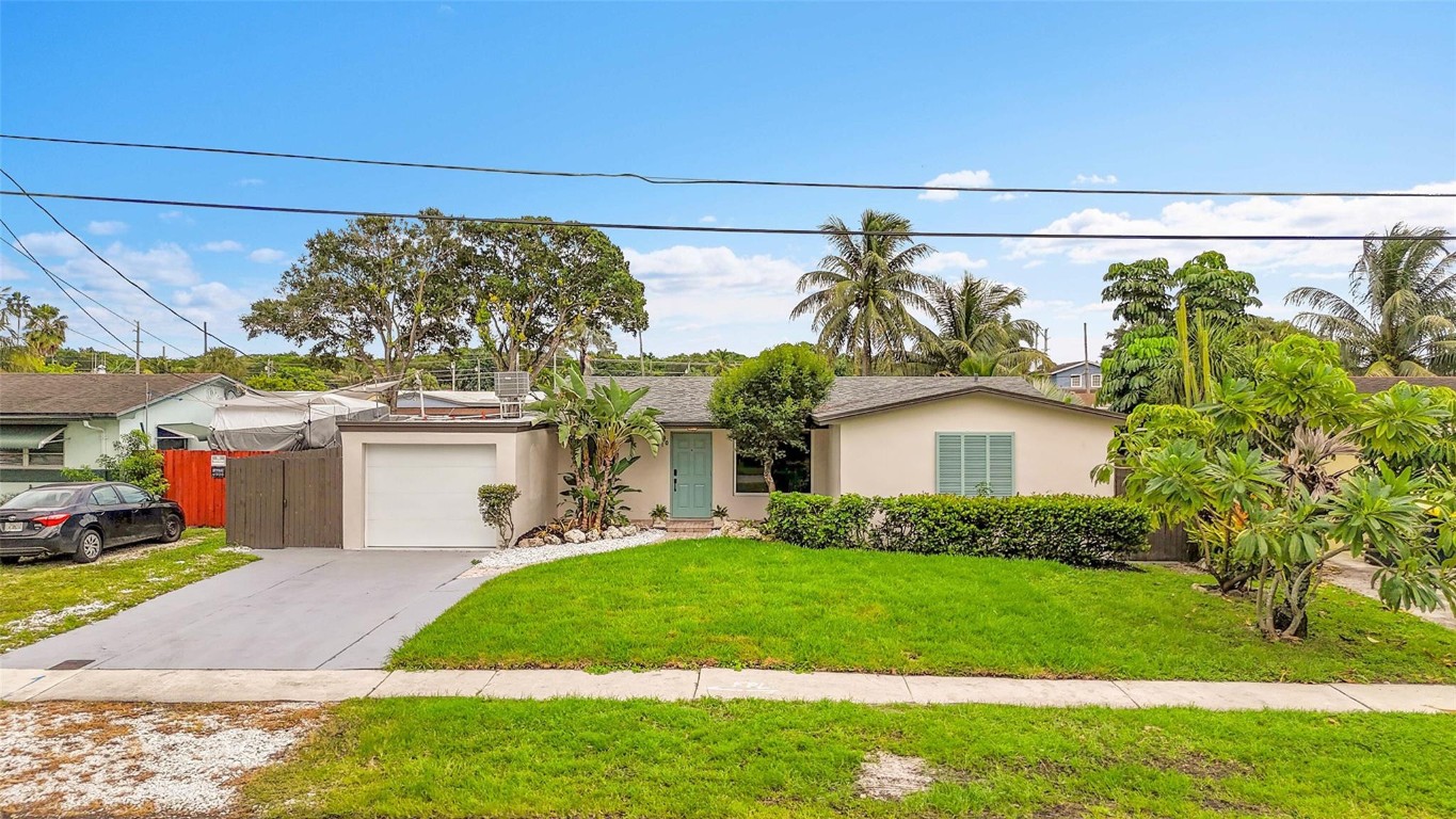 TROPICAL HAVEN - Residential Lease