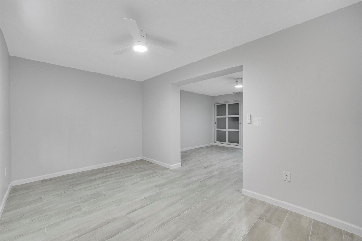 TROPICAL HAVEN - Residential Lease