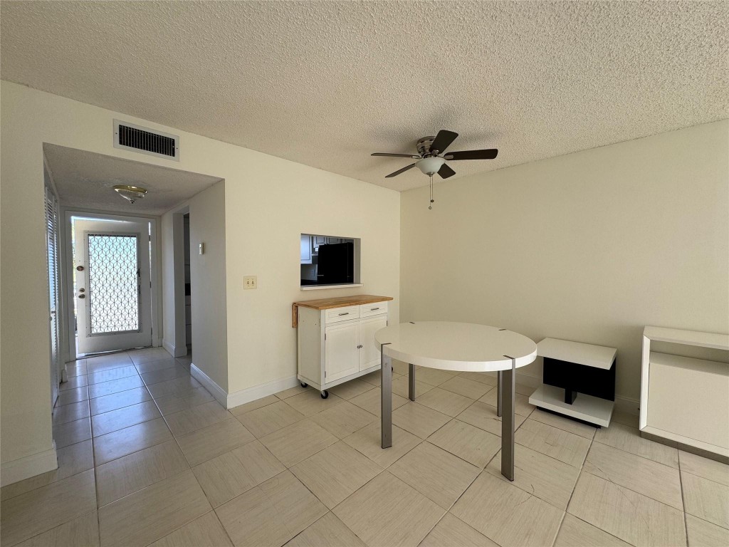 Royal Park Gardens Condo - Residential