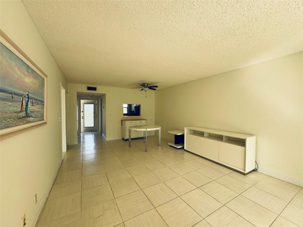 Royal Park Gardens Condo - Residential