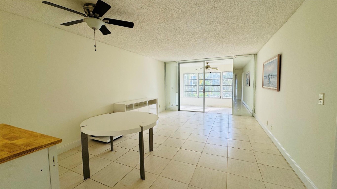 Royal Park Gardens Condo - Residential