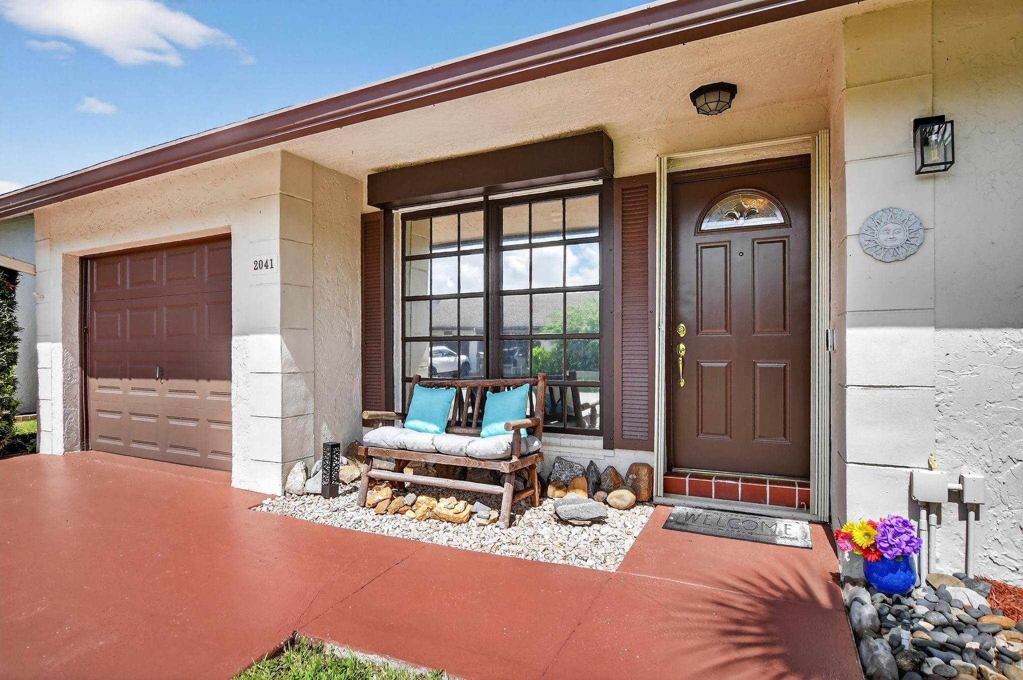 2041 SW 15th Pl