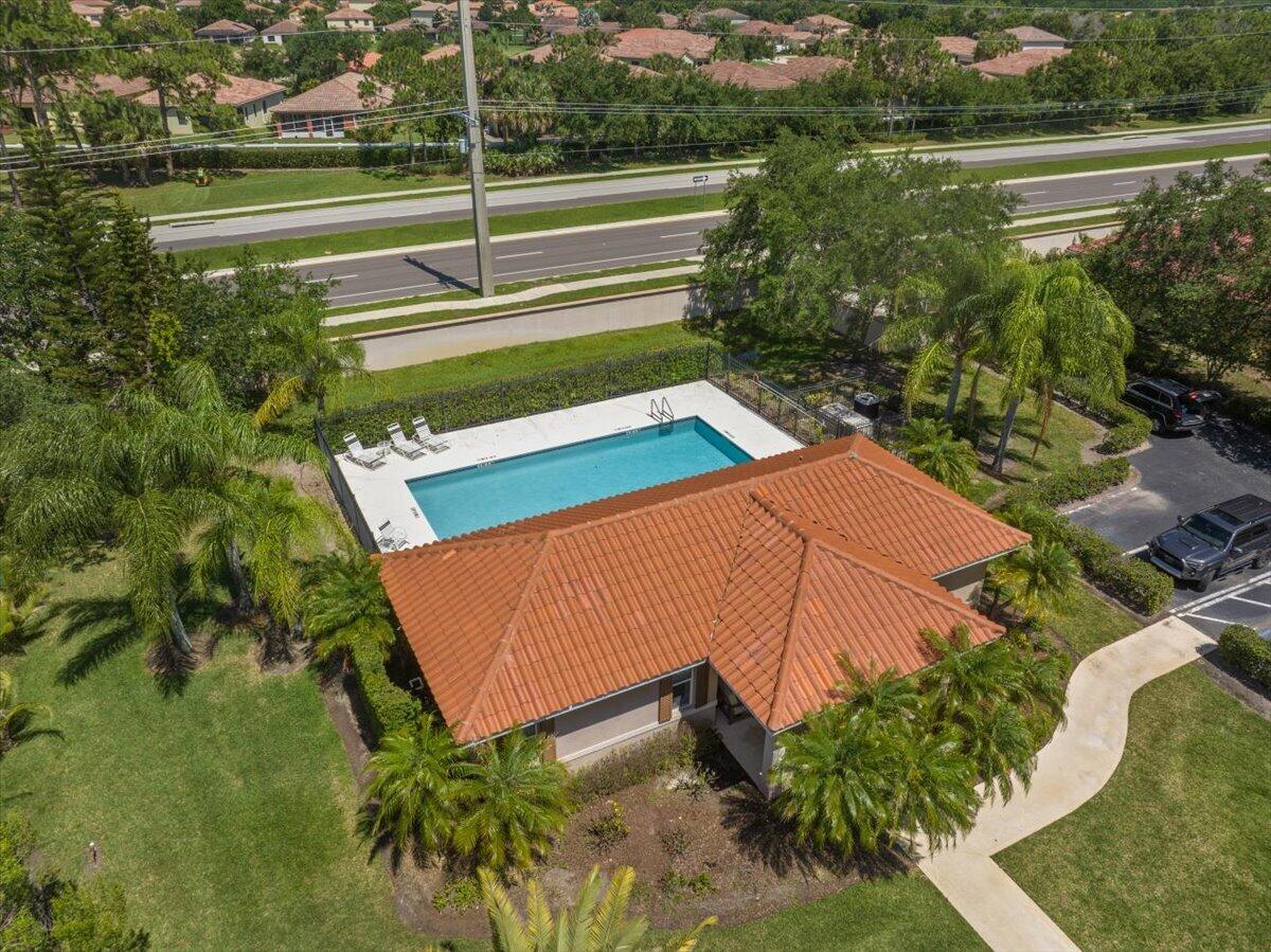 PINE RIDGE CLUB SUBDIVISION - Residential