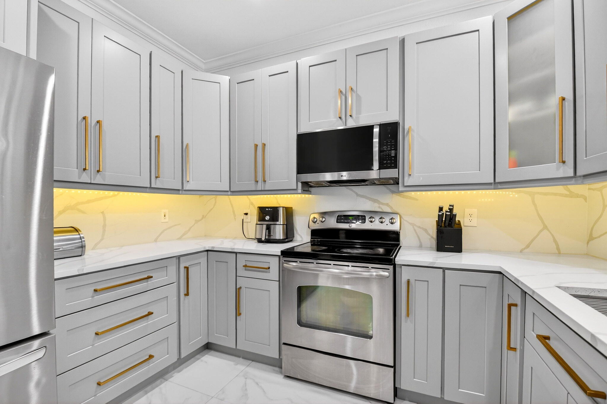 NAUTICA ISLES 4 - Residential Lease