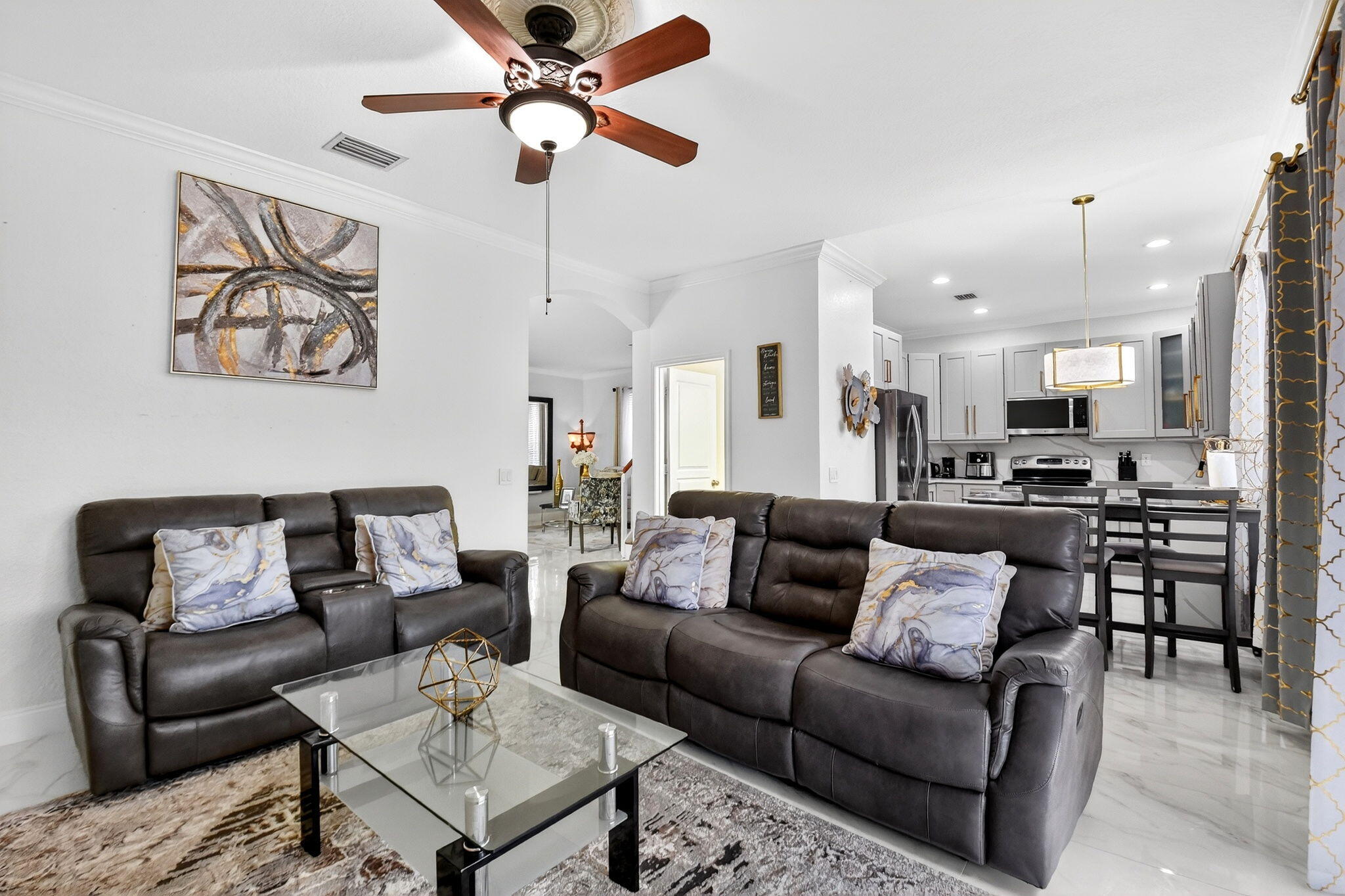 NAUTICA ISLES 4 - Residential Lease