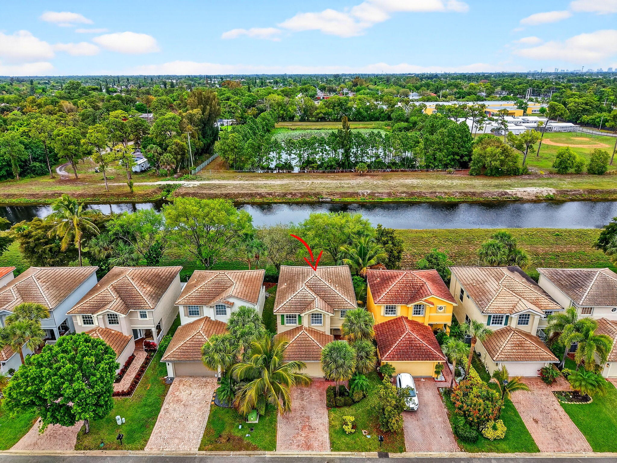 NAUTICA ISLES 4 - Residential Lease