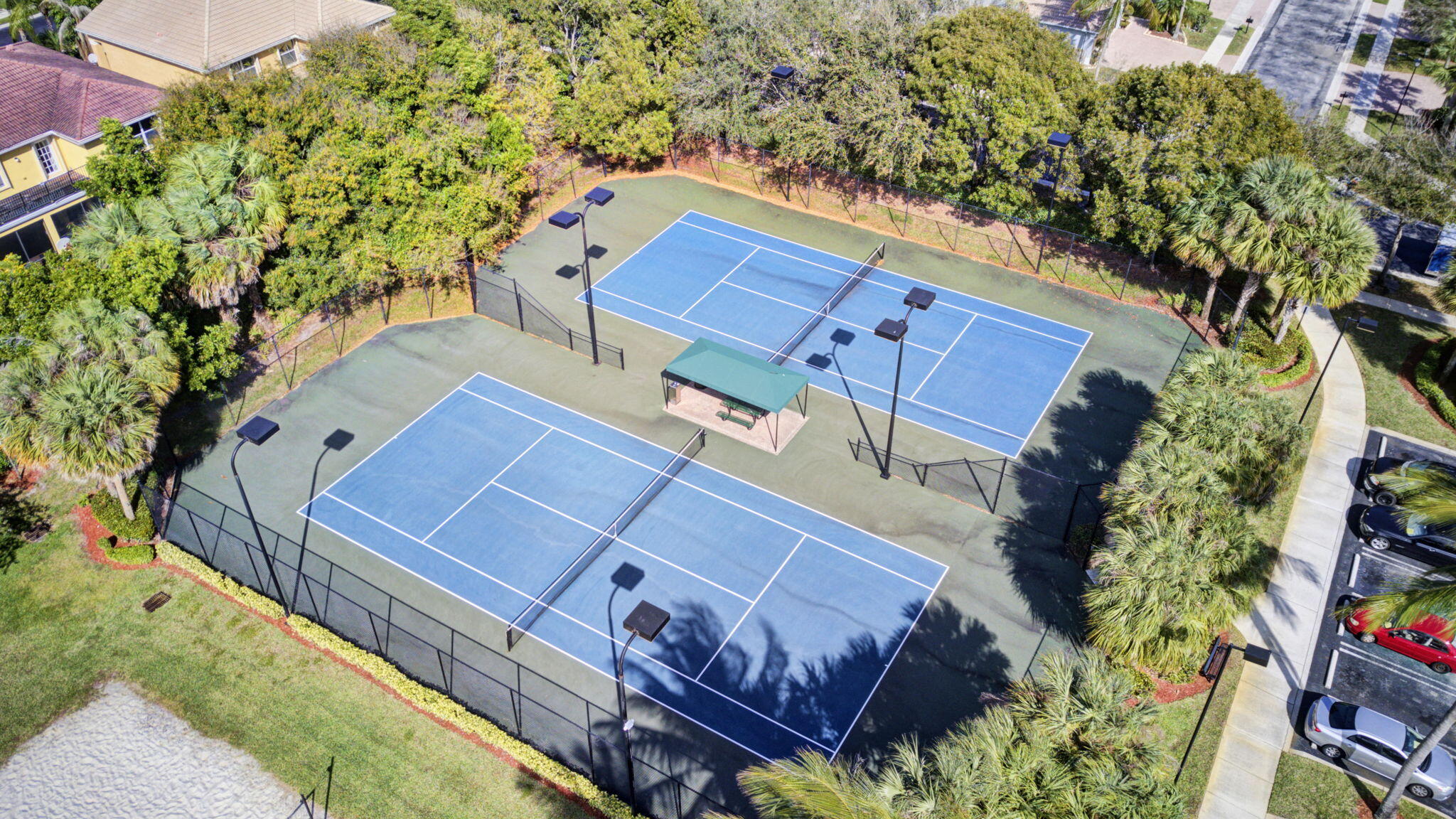 NAUTICA ISLES 4 - Residential Lease