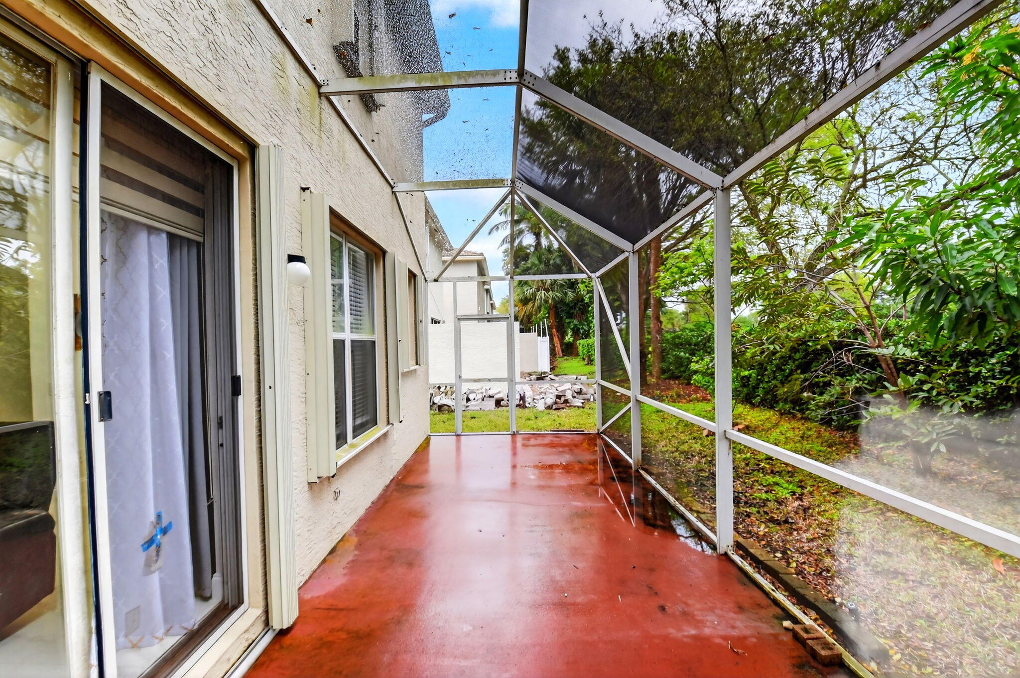 NAUTICA ISLES 4 - Residential Lease