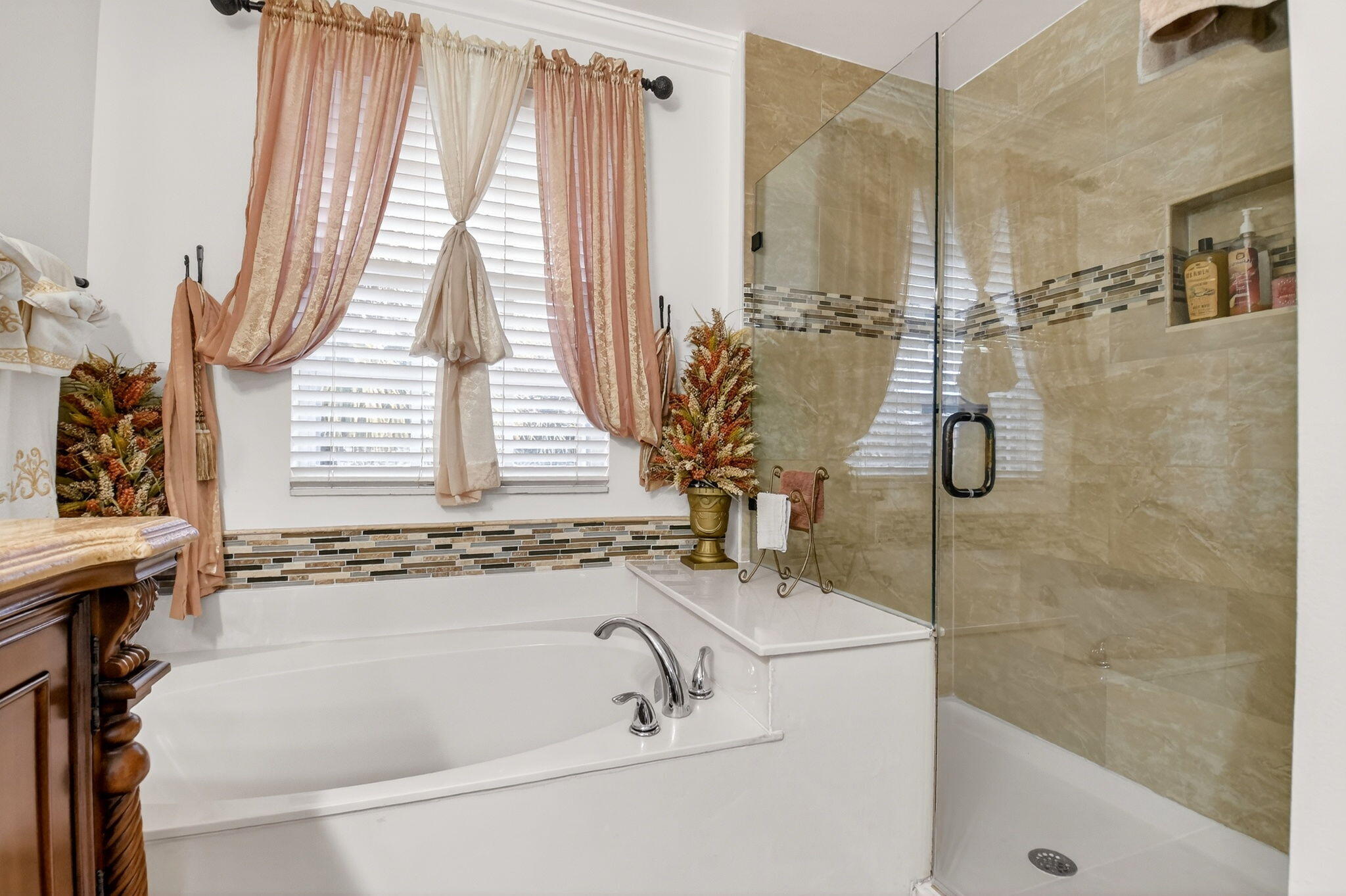 NAUTICA ISLES 4 - Residential Lease