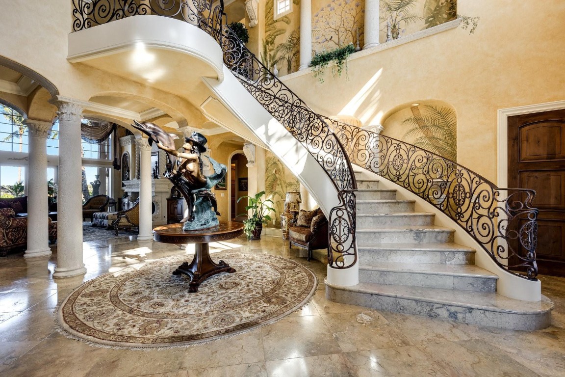 Willoughby Point - Residential