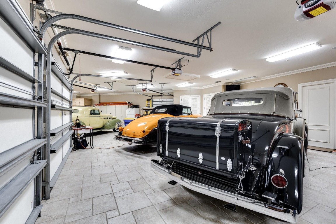 Willoughby Point - Residential