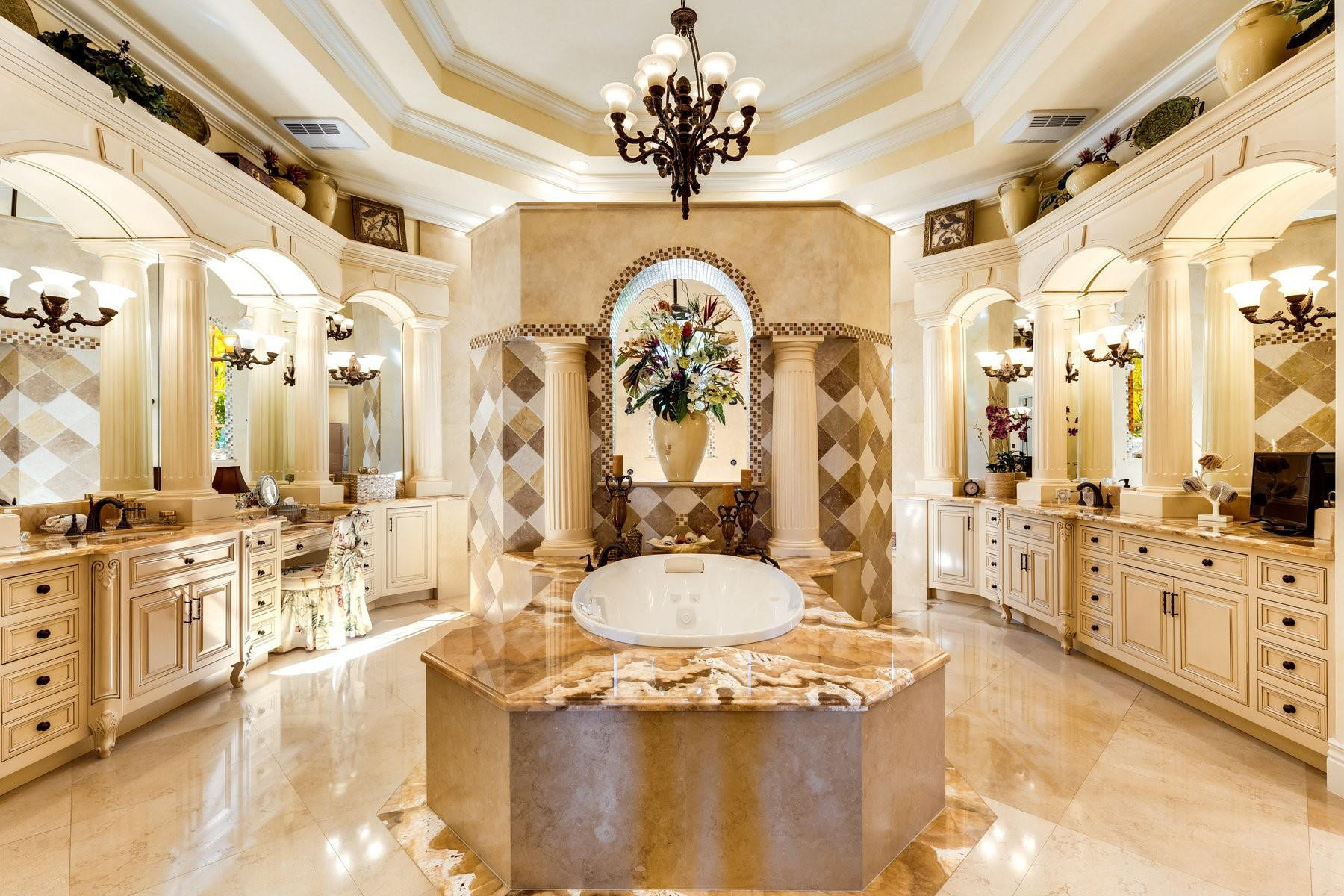 Willoughby Point - Residential