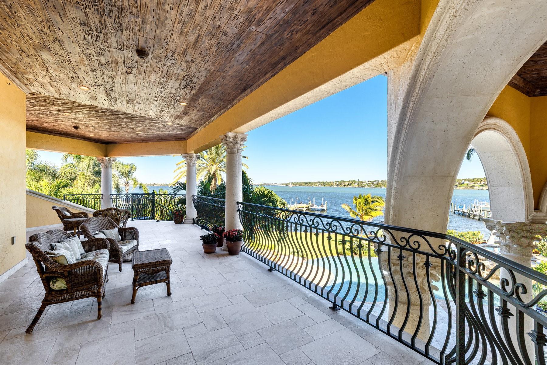 Willoughby Point - Residential