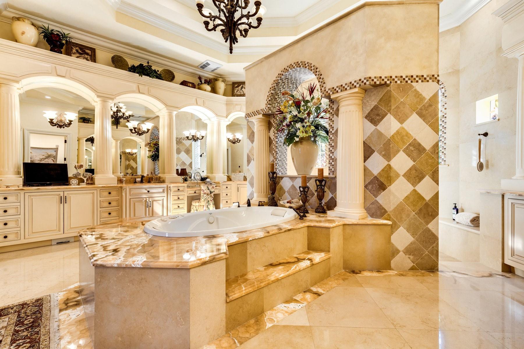 Willoughby Point - Residential