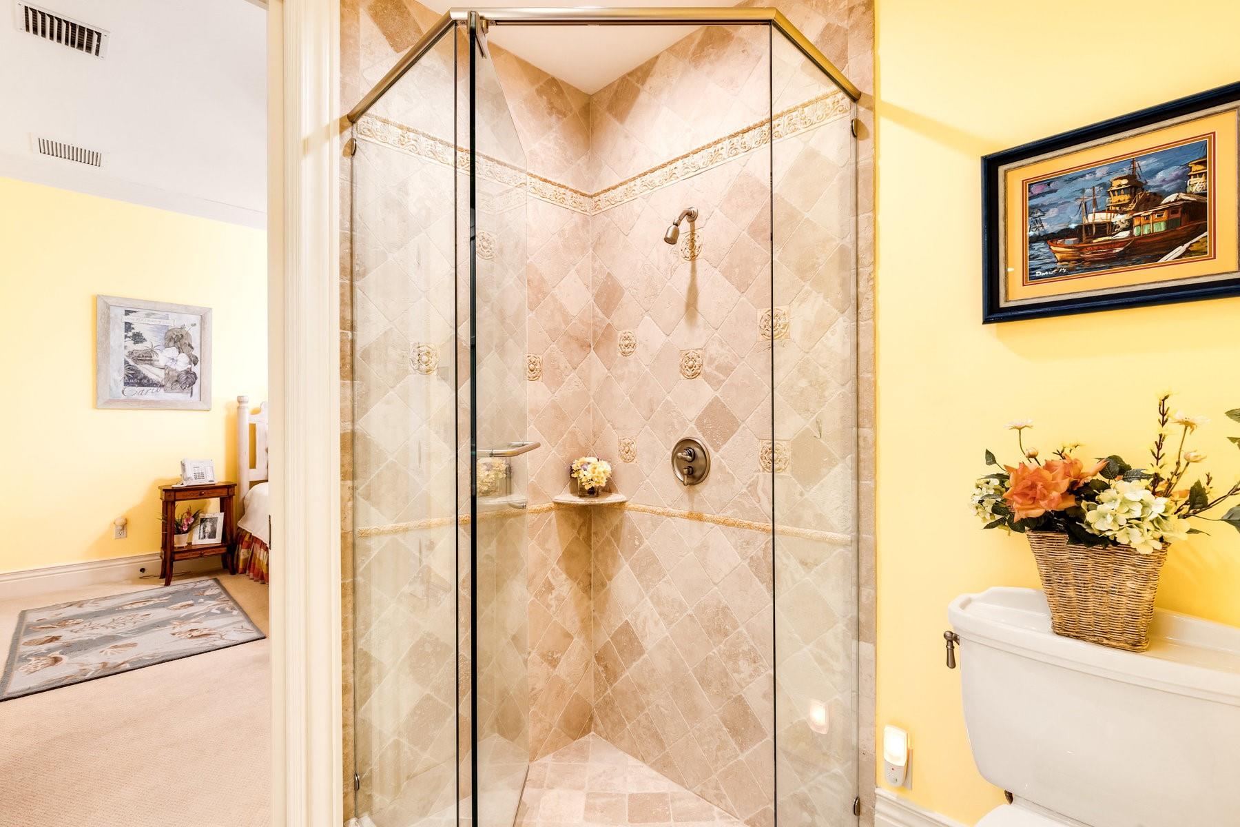 Willoughby Point - Residential