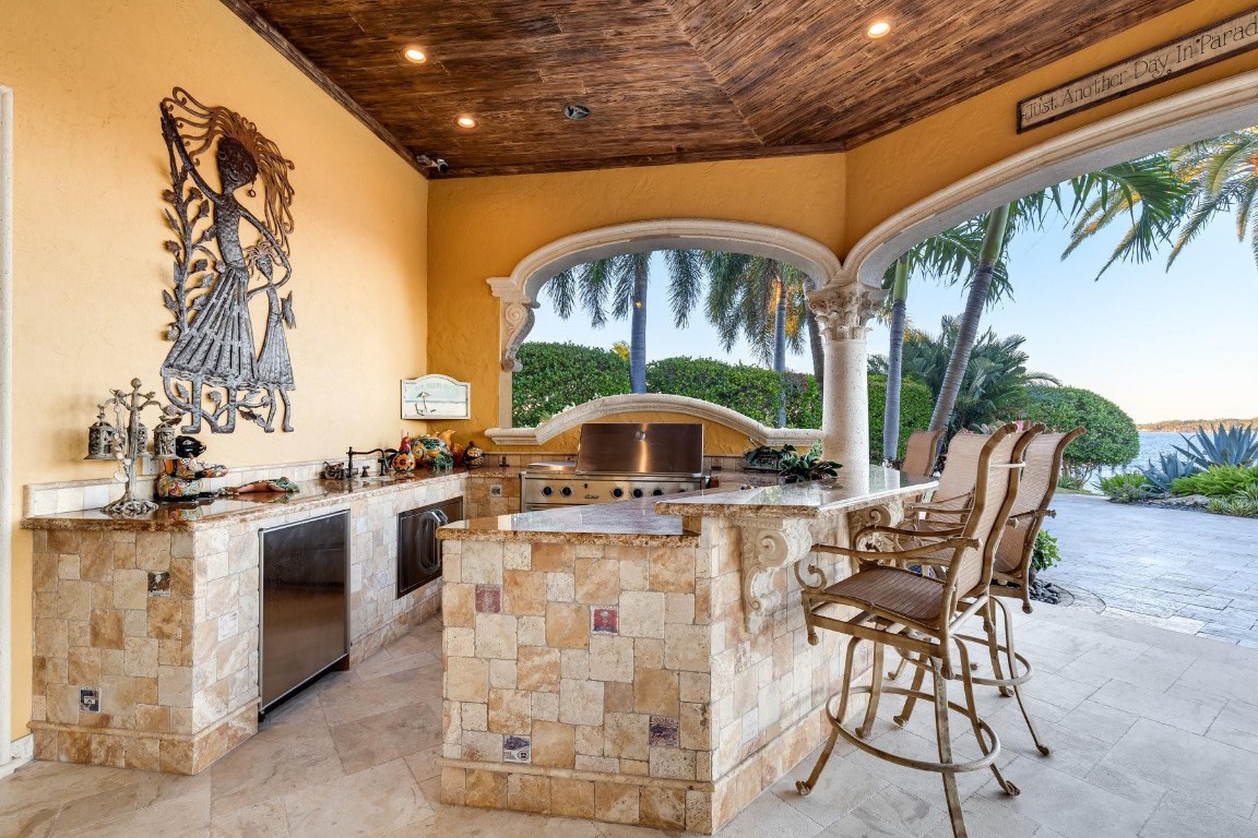 Willoughby Point - Residential