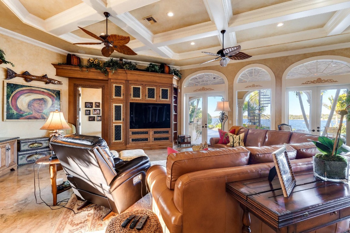 Willoughby Point - Residential