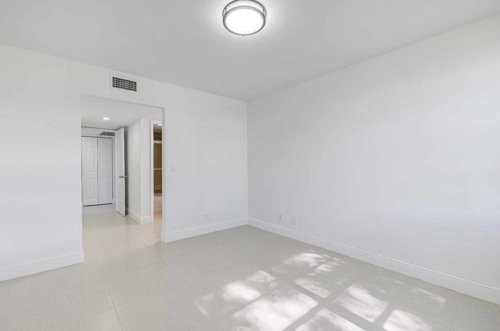 ORCHID TREET 1 OF PINE IS - Residential