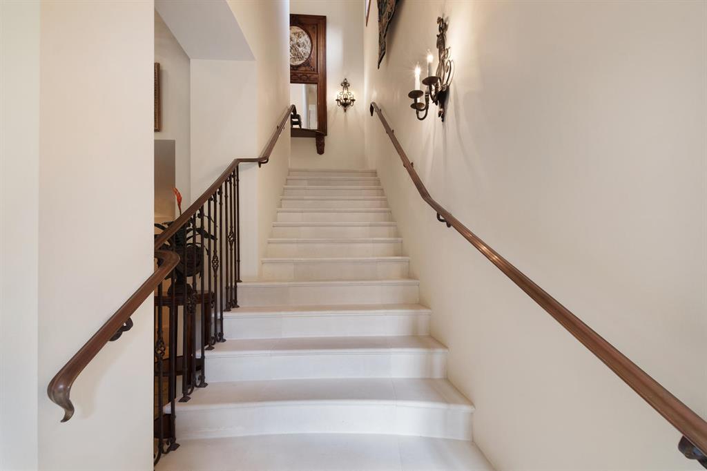 BRIDLE PATH OF P B POLO & COUNTRY CLUB - Residential